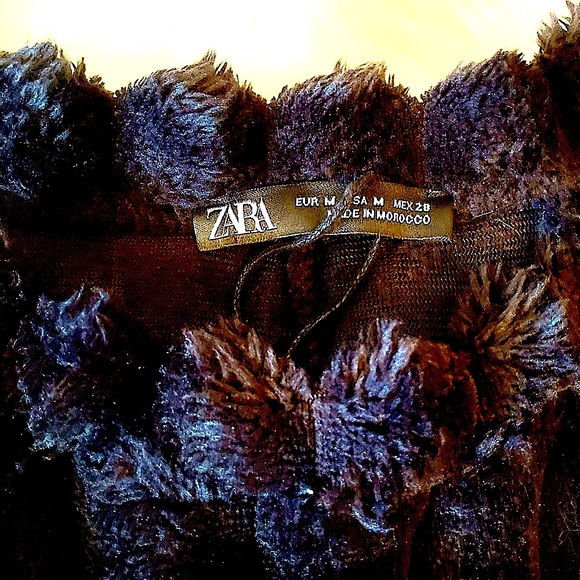 Zara NWOT Plush Black Top SZ-M - Picture 8 of 8